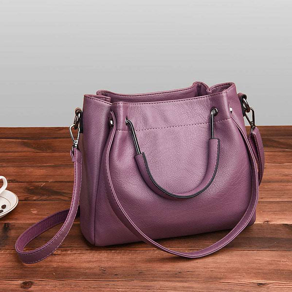 Peyton™ Geantă de umăr clasică Luxe Charm