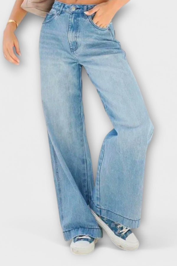 Pantaloni largi pentru femei