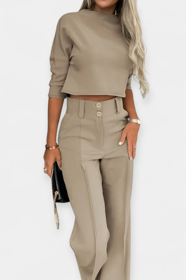 Set top crop și pantaloni