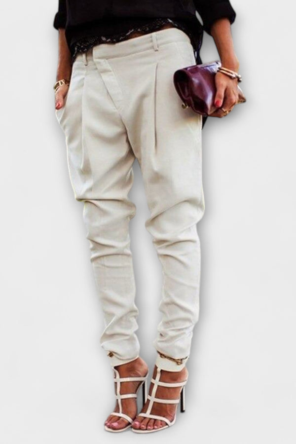 Pantaloni cu talie înaltă