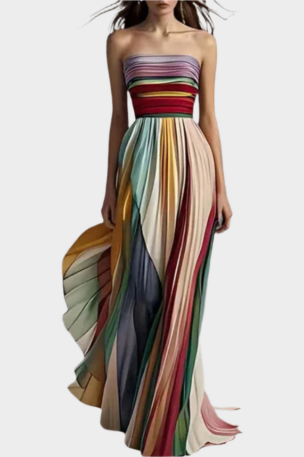 Rochie maxi fără bretele cu mișcare plisată și design impresionant