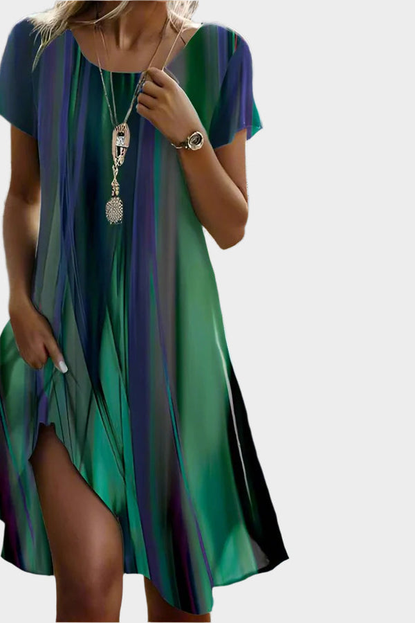 Rochie de vară cu guler rotund și lungime midi