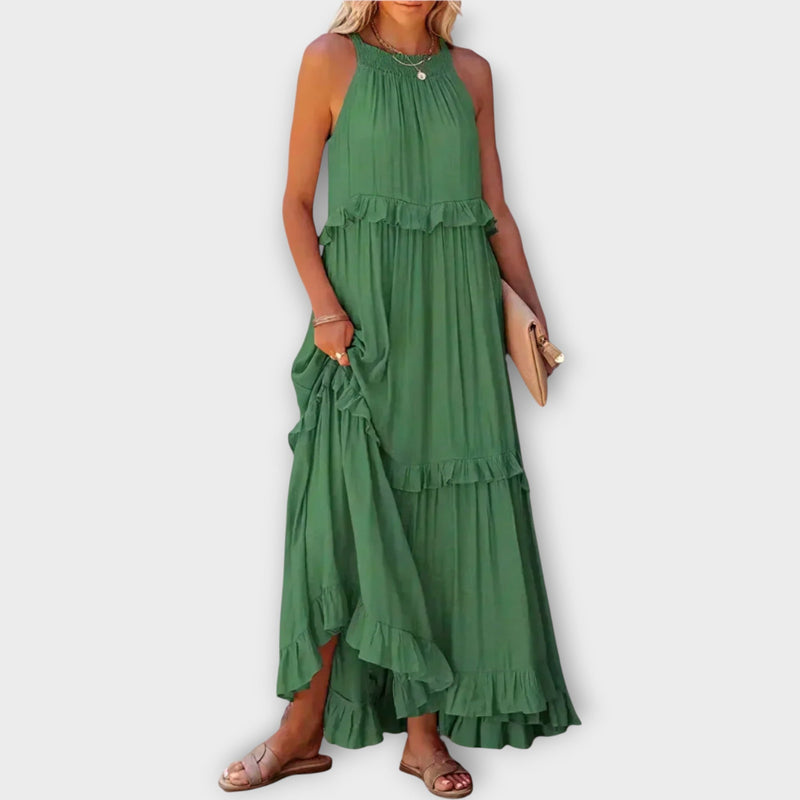 Rochie cu bretele subțiri și linie elegantă