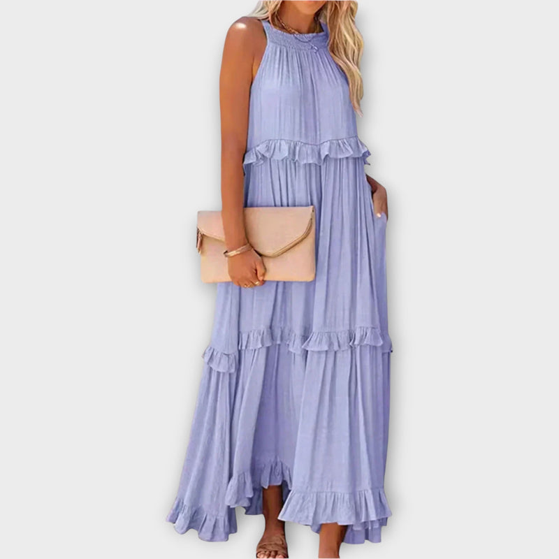 Rochie cu bretele subțiri și linie elegantă