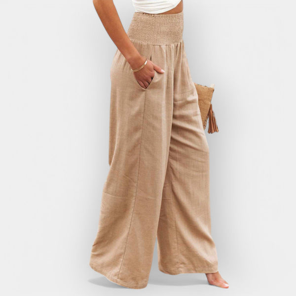 Pantaloni largi confortabili
