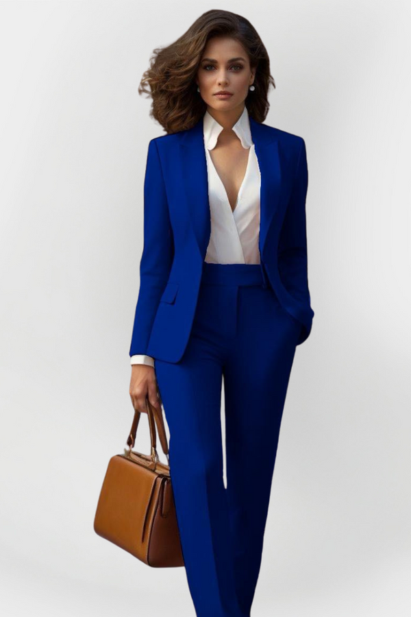 Costum elegant pentru femei