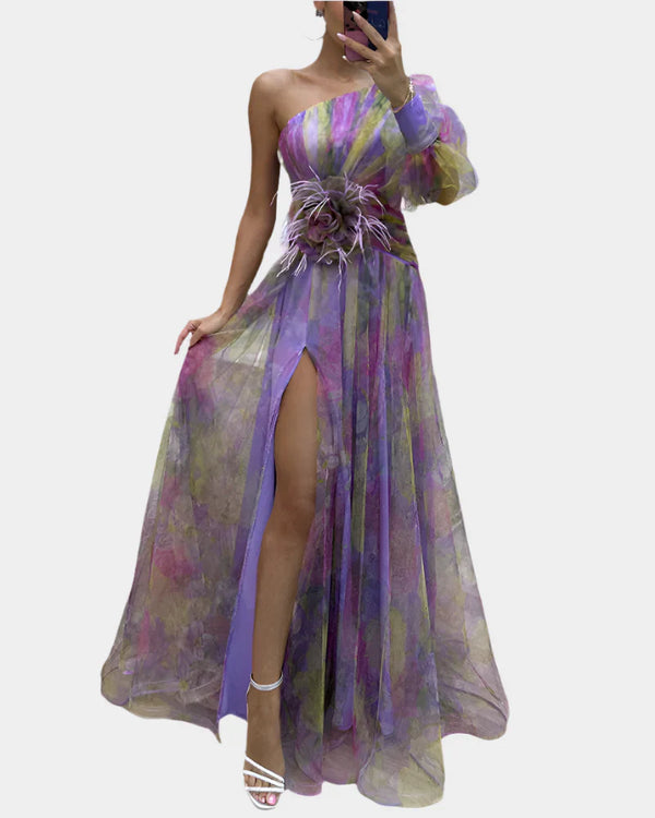 Rochie romantică cu deschidere