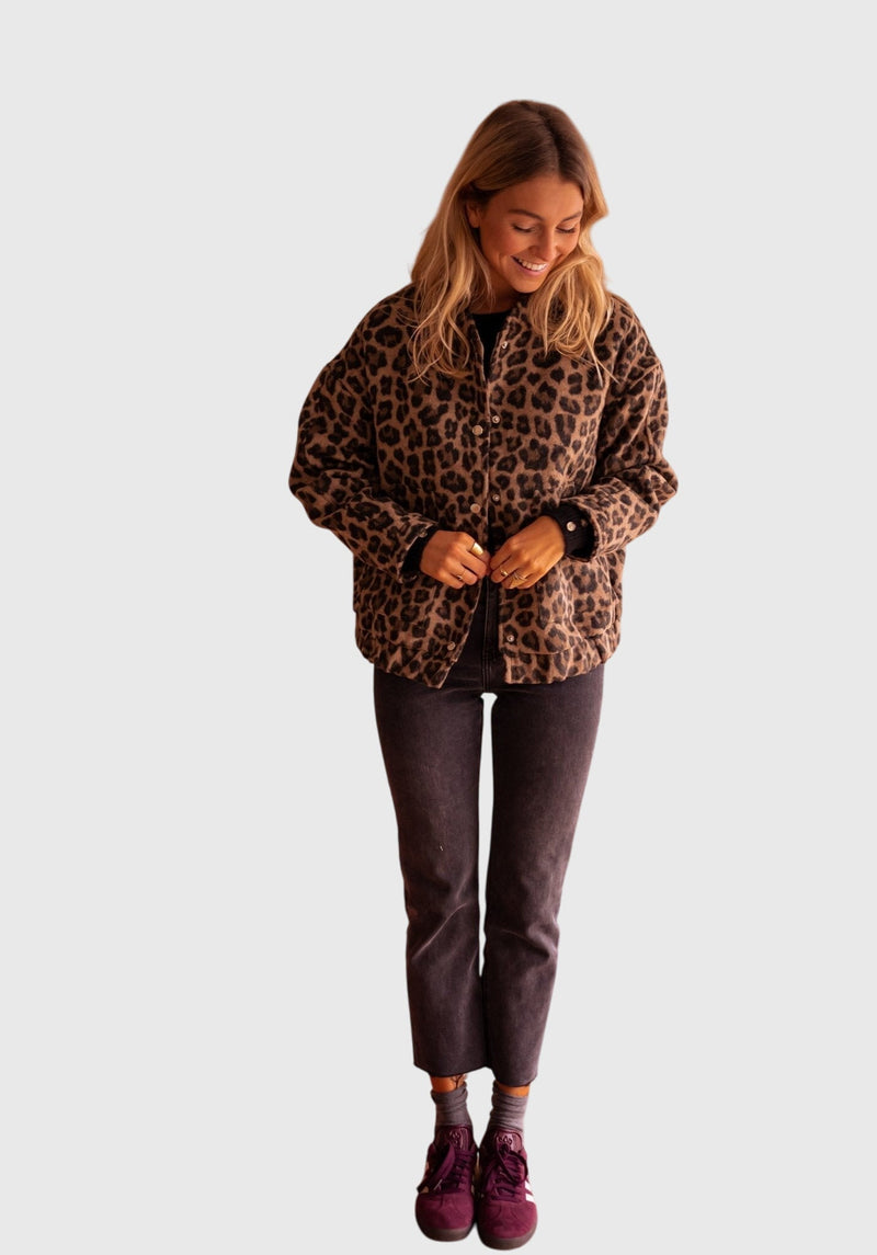 Elodie | Jachetă stilată cu imprimeu leopard
