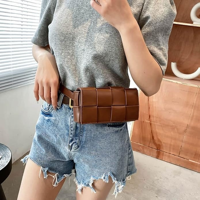 Alyssa™ Charm | Geantă de curea stilată