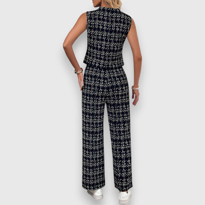 Set două piese cu decolteu în V și pantaloni asortați