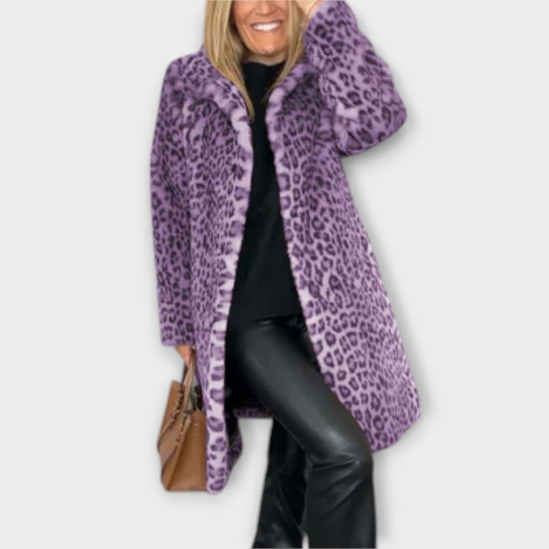 Amara - Paltonul cu leopard