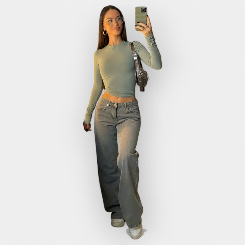 Blugi cu talie joasă