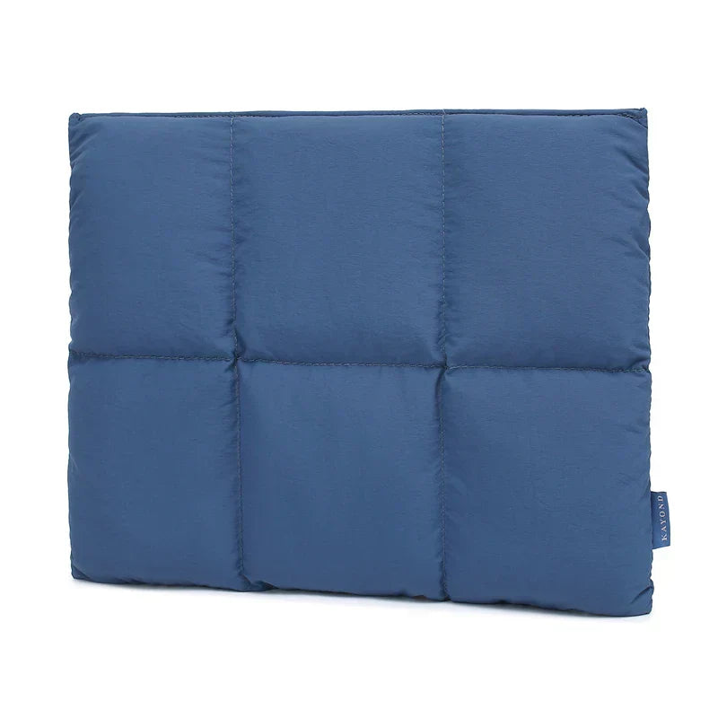 Mia™ - Husă matlasată pentru laptop