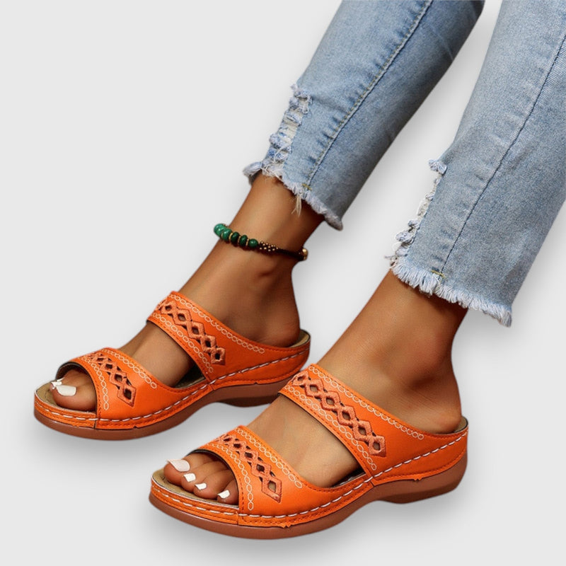 Sandale cu suport ortopedic