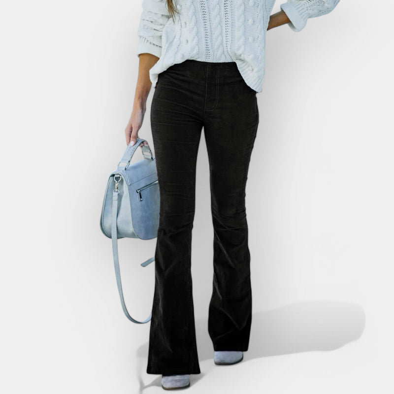 Pantaloni cu talie înaltă și picioare largi