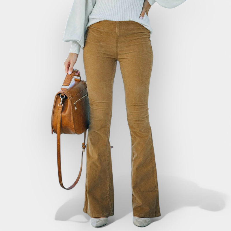 Pantaloni cu talie înaltă și picioare largi