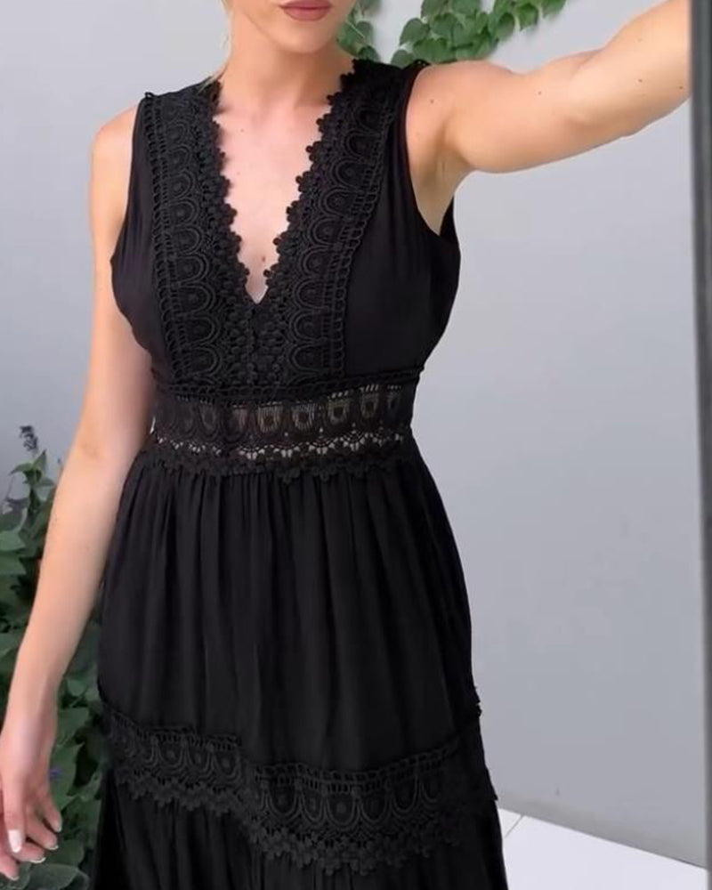 Eleni | Rochie elegantă cu dantelă și decolteu în V