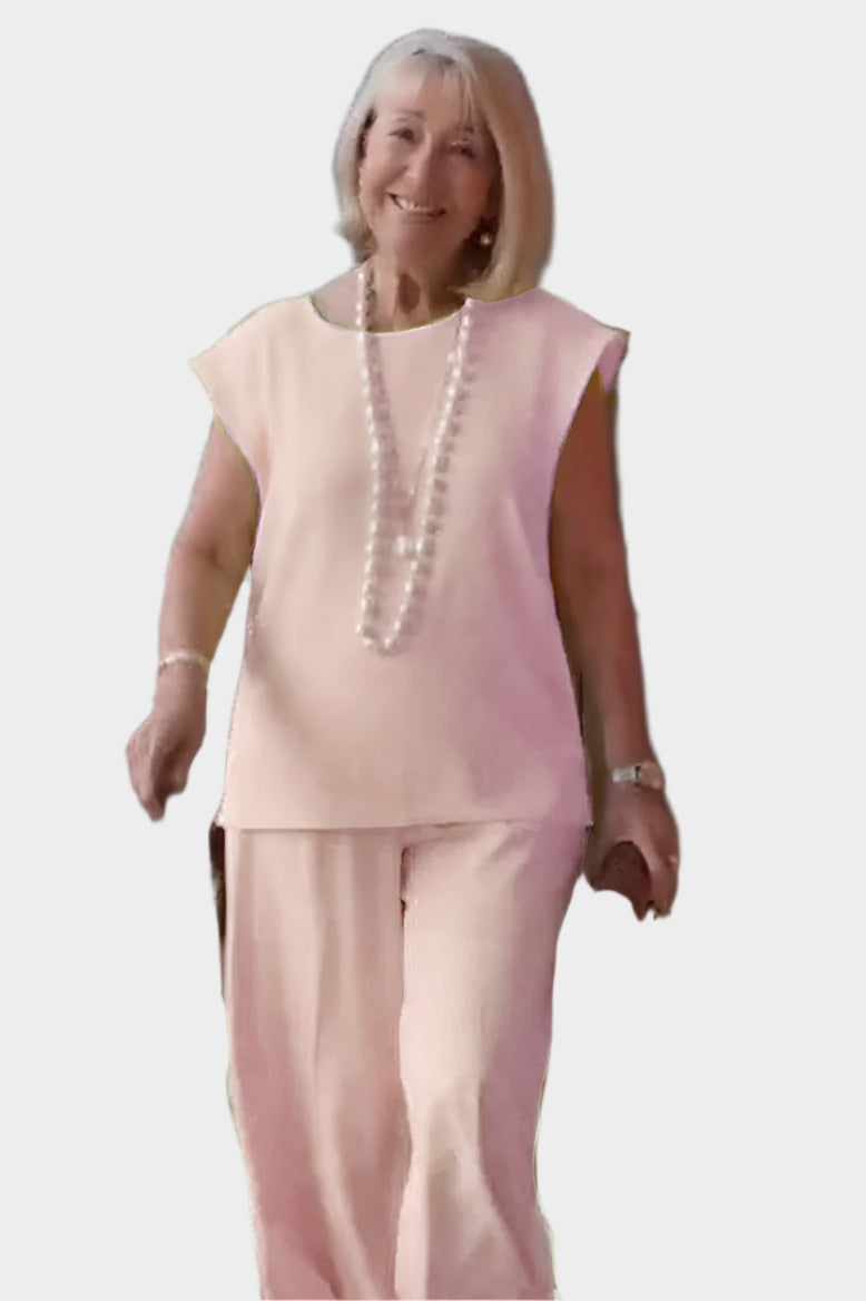 Set de îmbrăcăminte elegant și confortabilă