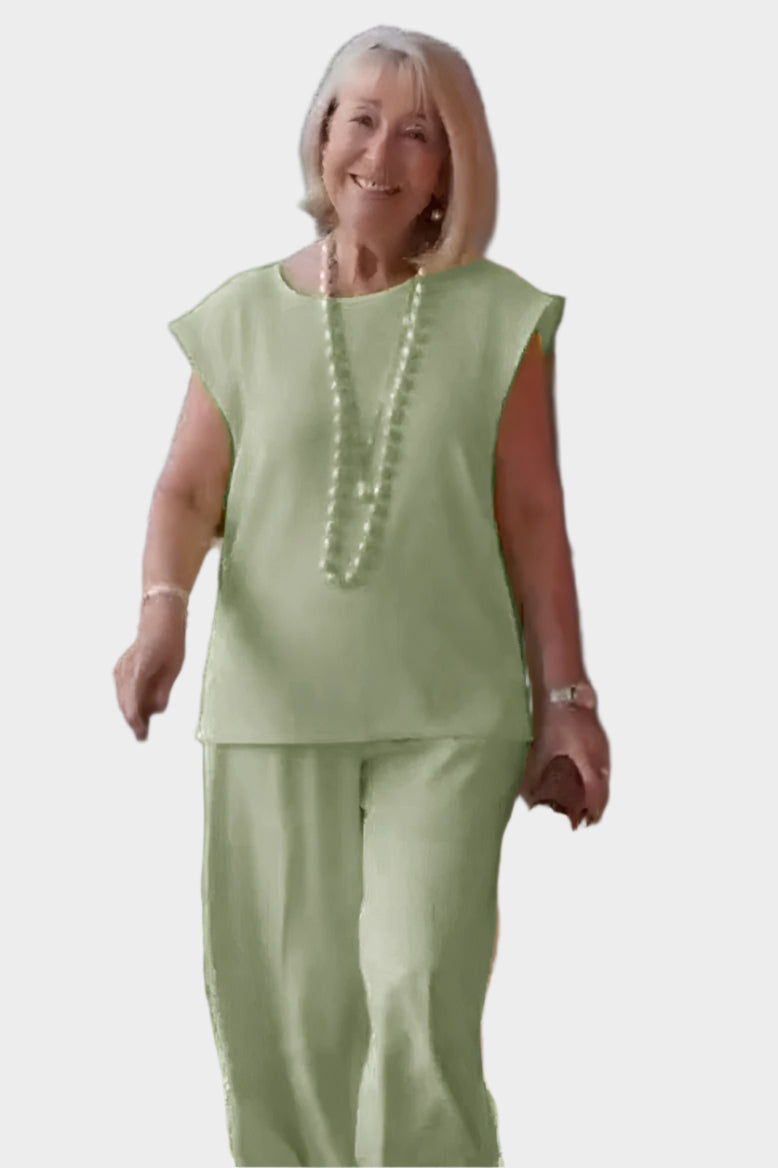 Set de îmbrăcăminte elegant și confortabilă