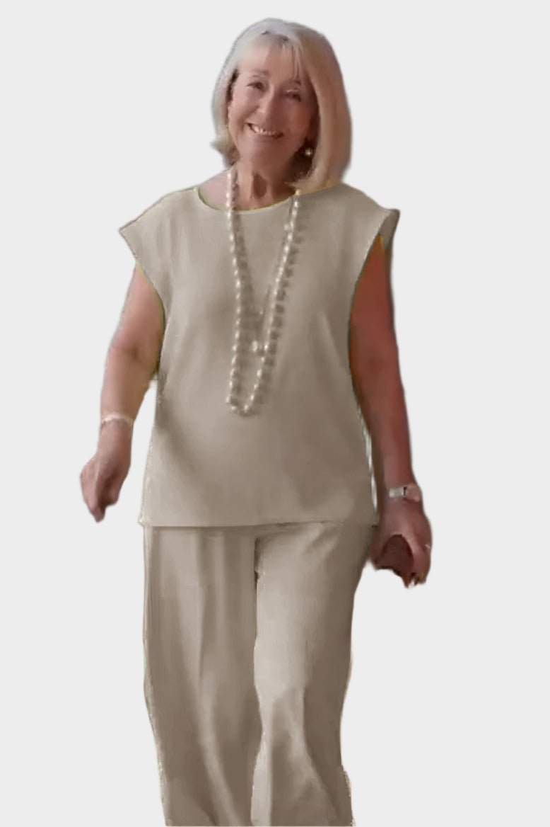 Set de îmbrăcăminte elegant și confortabilă