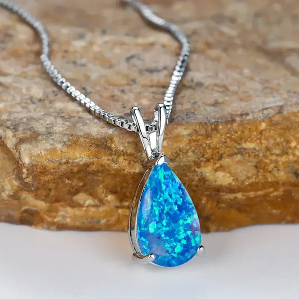 Colier Azure Opal în formă de lacrimă | Aur alb