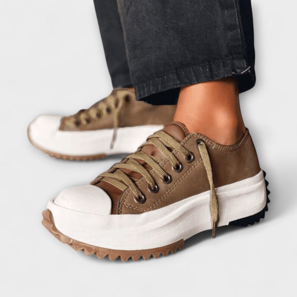 Jinky - Pantofi cu design modern Plateau