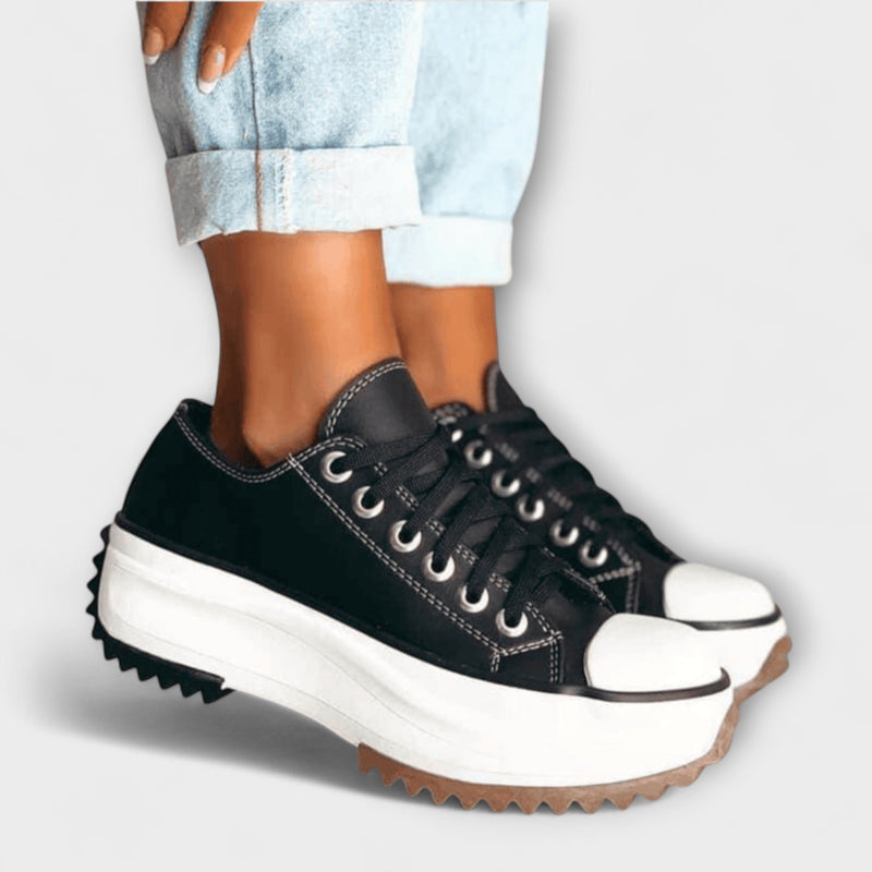 Jinky - Pantofi cu design modern Plateau