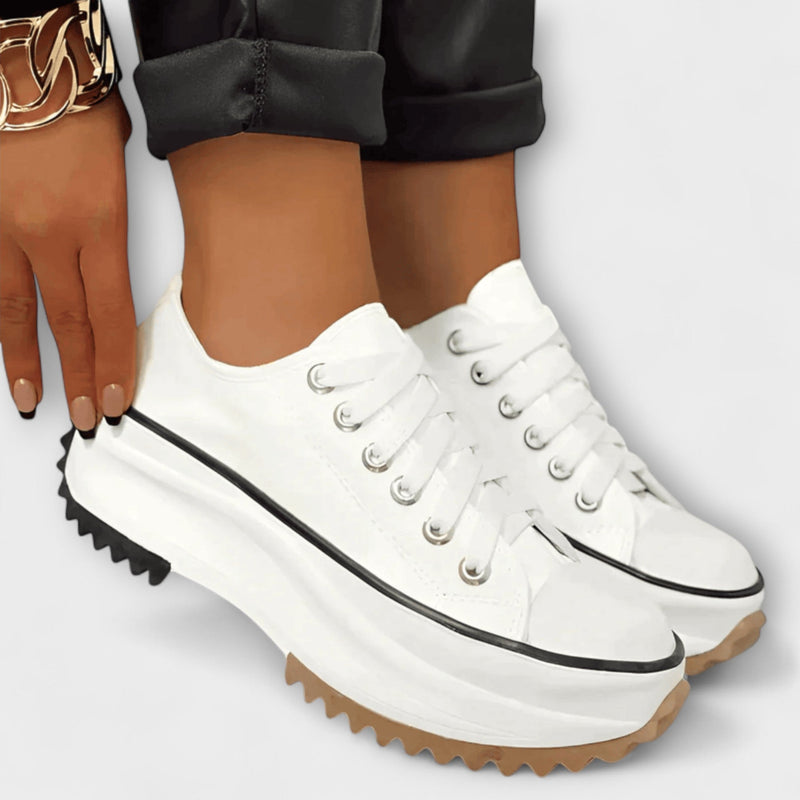 Jinky - Pantofi cu design modern Plateau