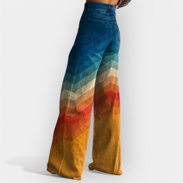 Pantaloni evazați cu talie înaltă