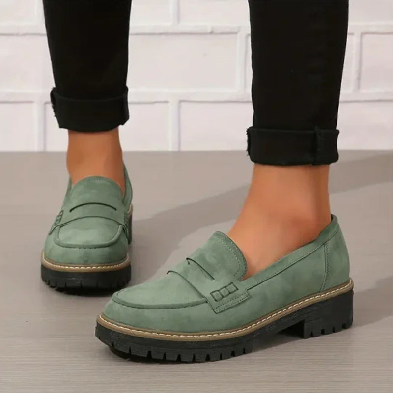 Destiny™ | Mocasini din piele întoarsă atemporali